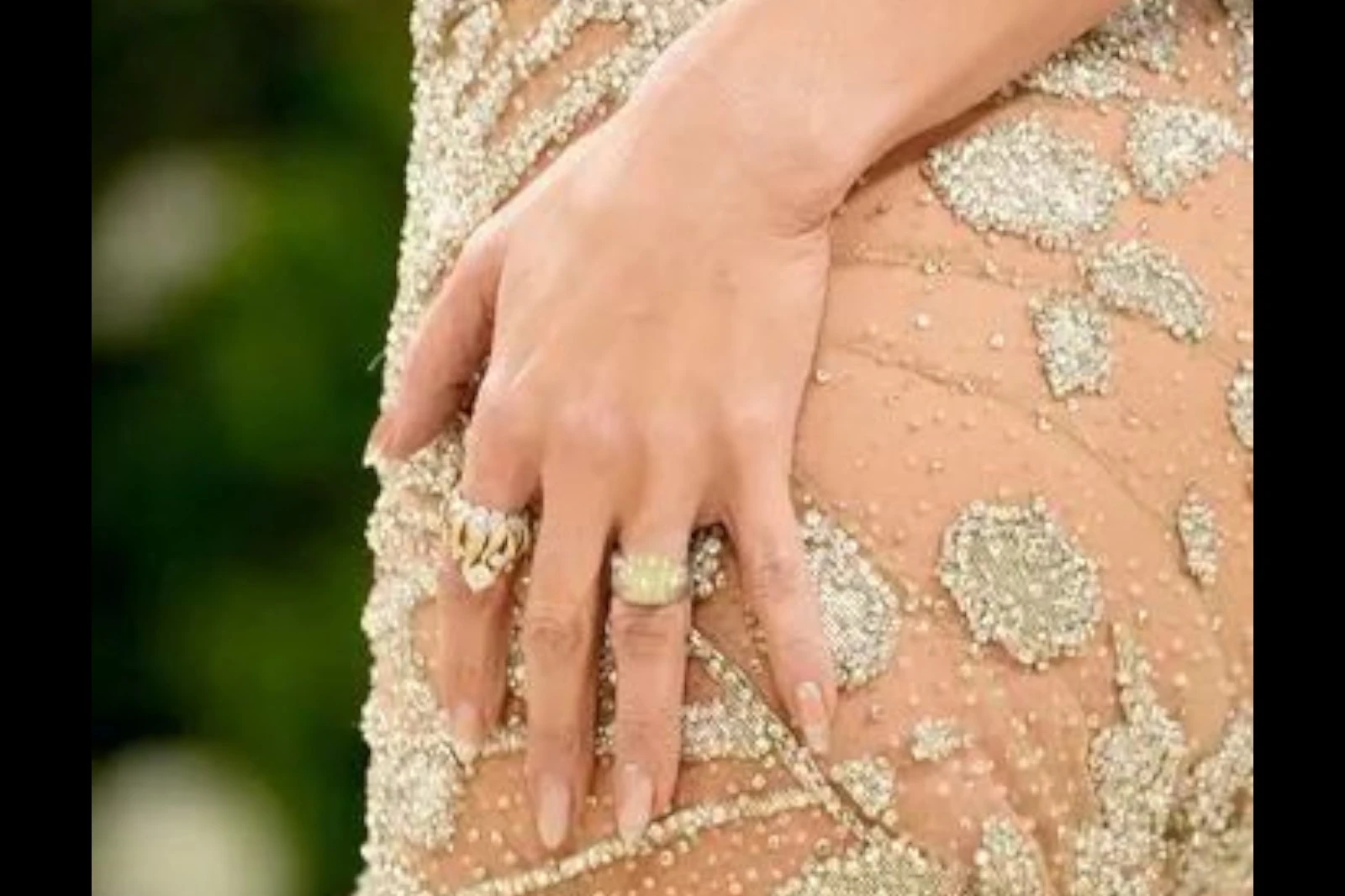 ben-affleck-create-the-perfect-ring-for-jennifer-lopez