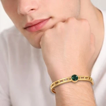 Cushion-Cut Emerald Bubble Handcuff Bracelet