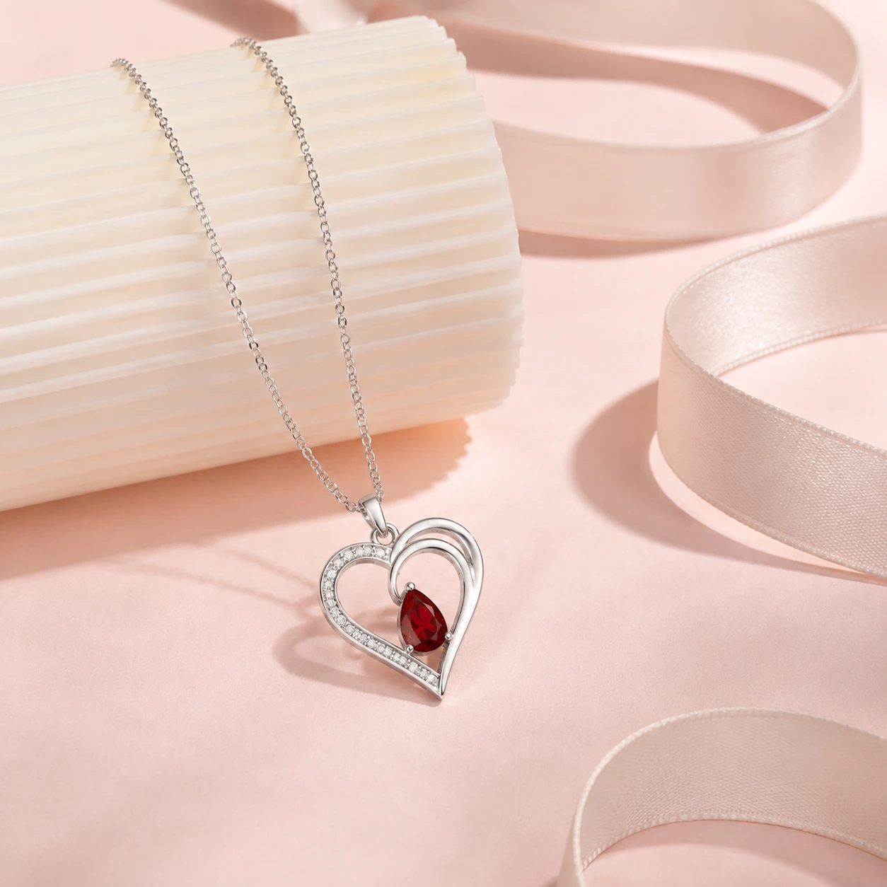 sparkling-garnet-heart-love-halo-necklace