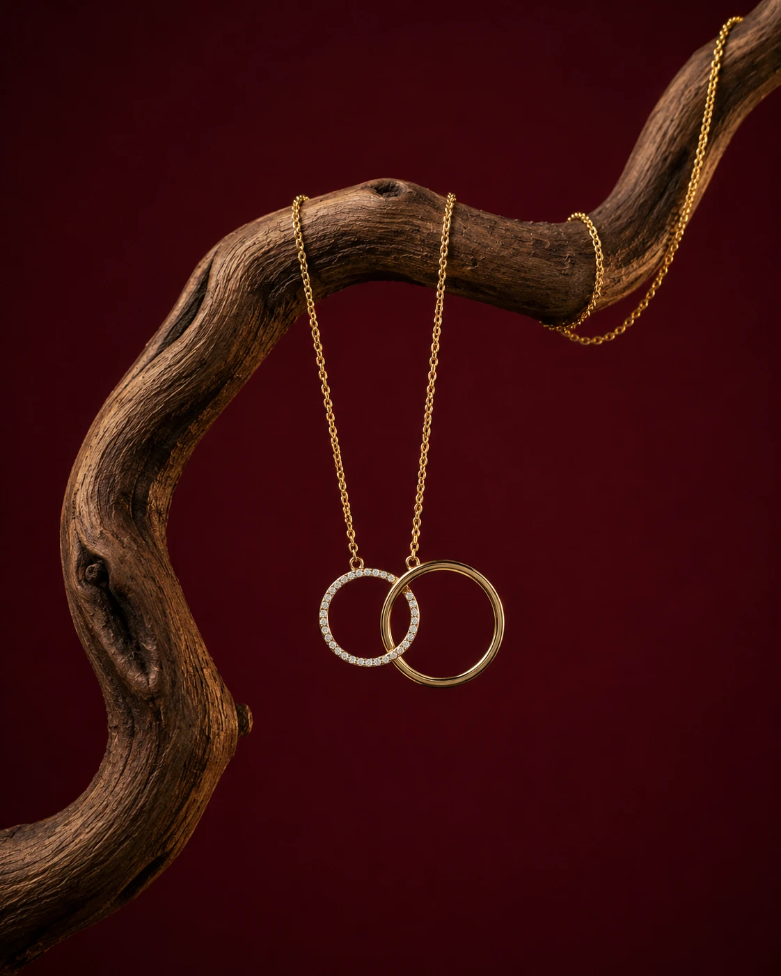 Gold Plated Interlocking Circle Diamond Necklace