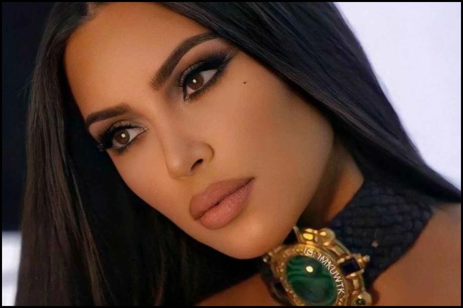 Kim Kardashian Intro