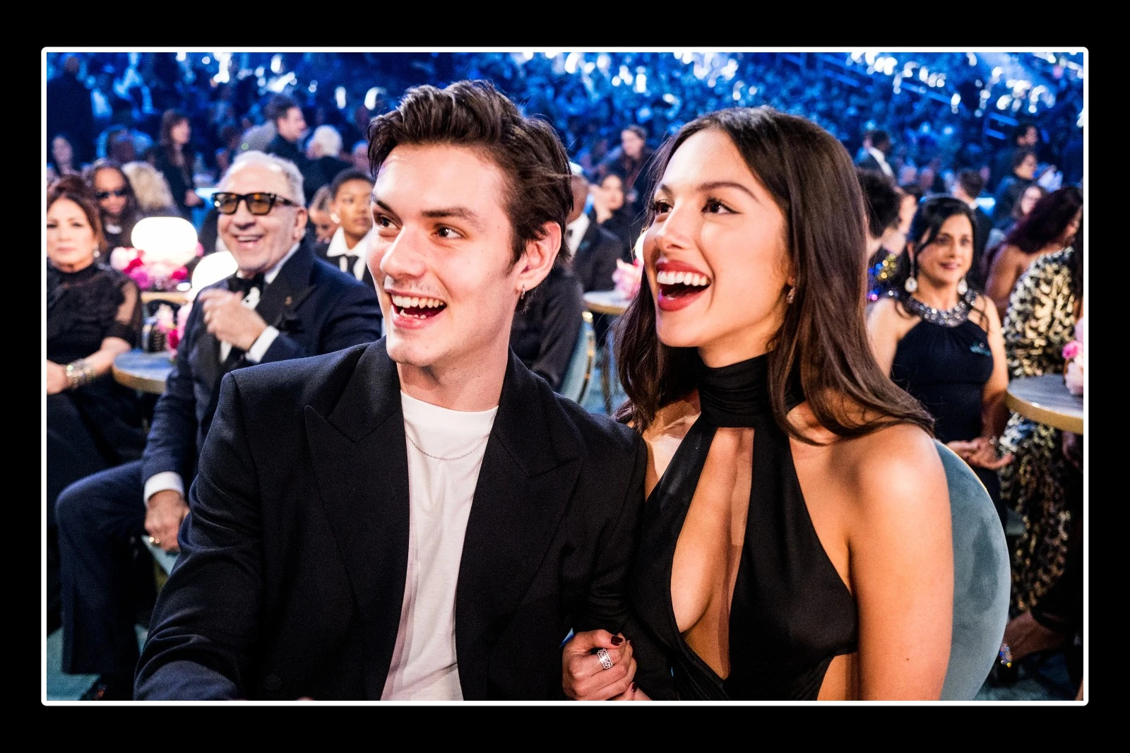 louis-acting-girlfriend