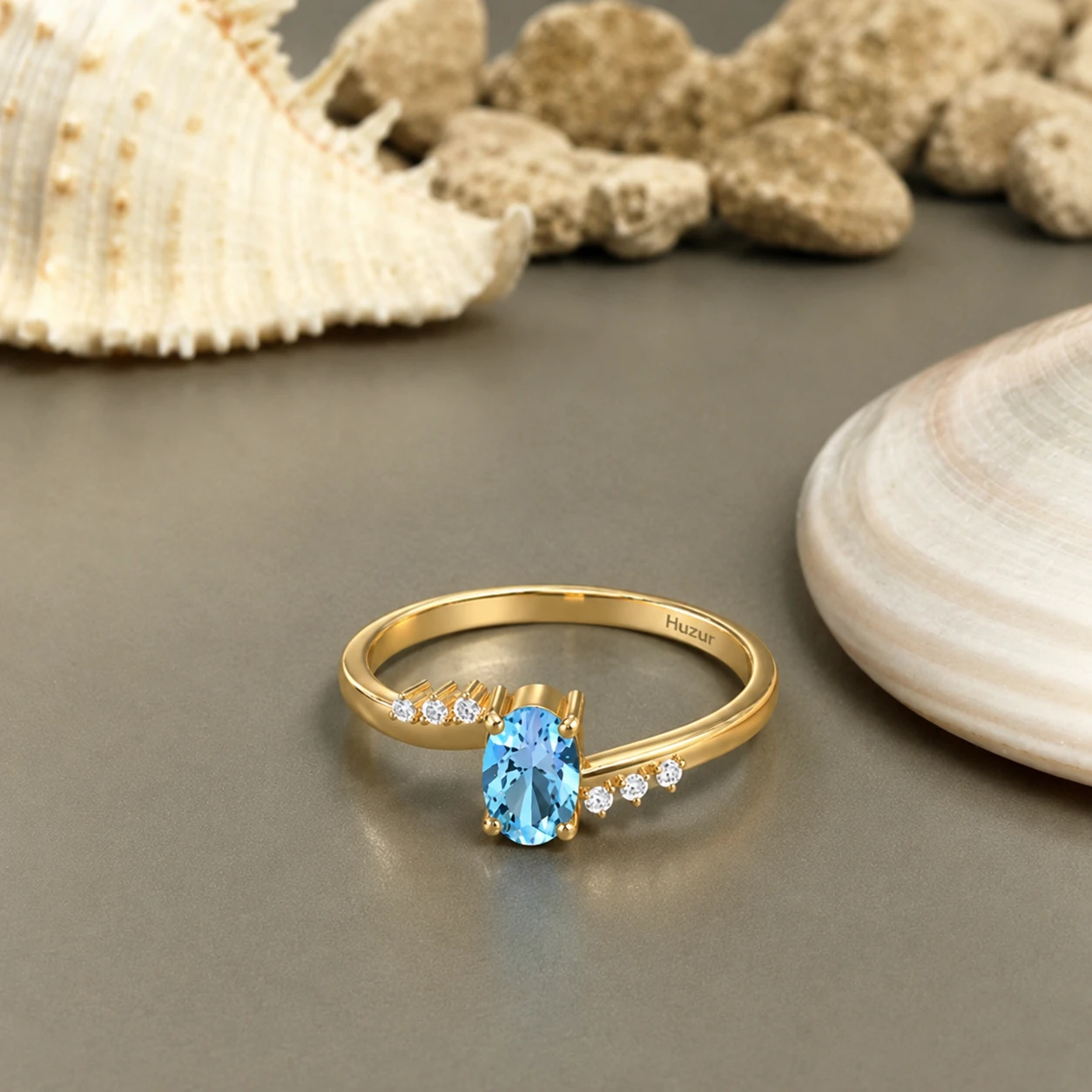 Oval Aquamarine Solitaire Ring