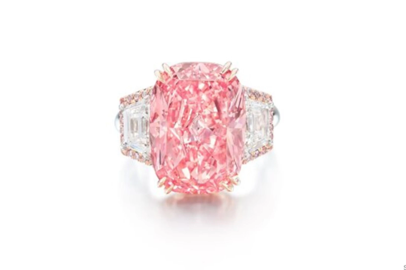 pink-diamond-ring