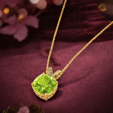 V-Bale Solitaire Virgo Lucky Gemstone Peridot Pendant