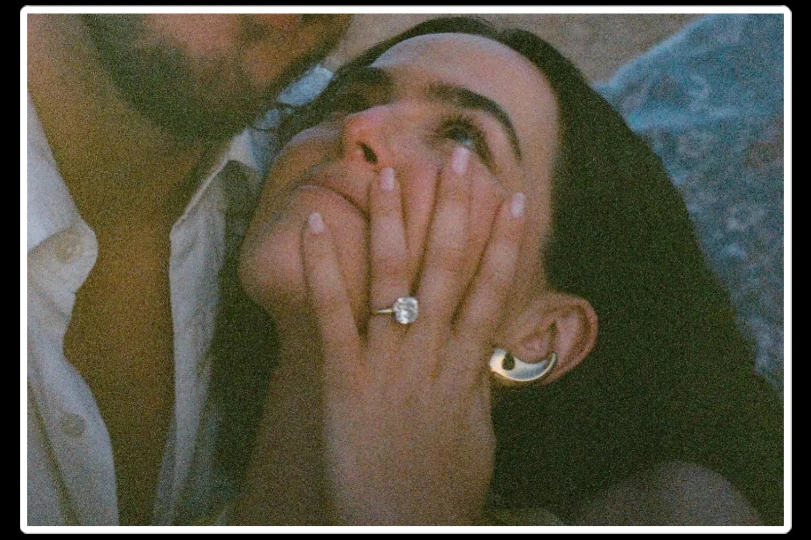 zoey-deutch-engagement-ring